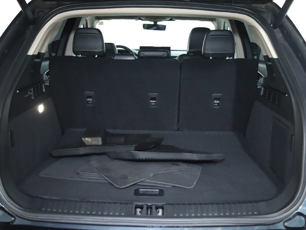 Used 2023 Lincoln Nautilus AWD w/ Premium Package image 30