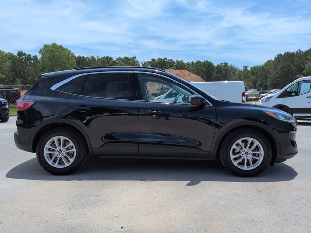 Certified 2021 Ford Escape SE FWD image 3
