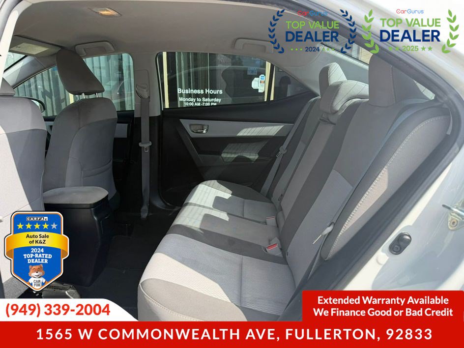 Used 2017 Toyota Corolla LE w/ Carpet Mat Package (TMS) FWD image 23