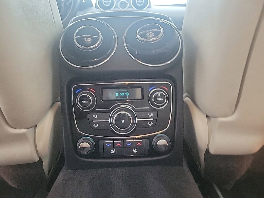 Used 2017 Jaguar XJ L Portfolio image 12