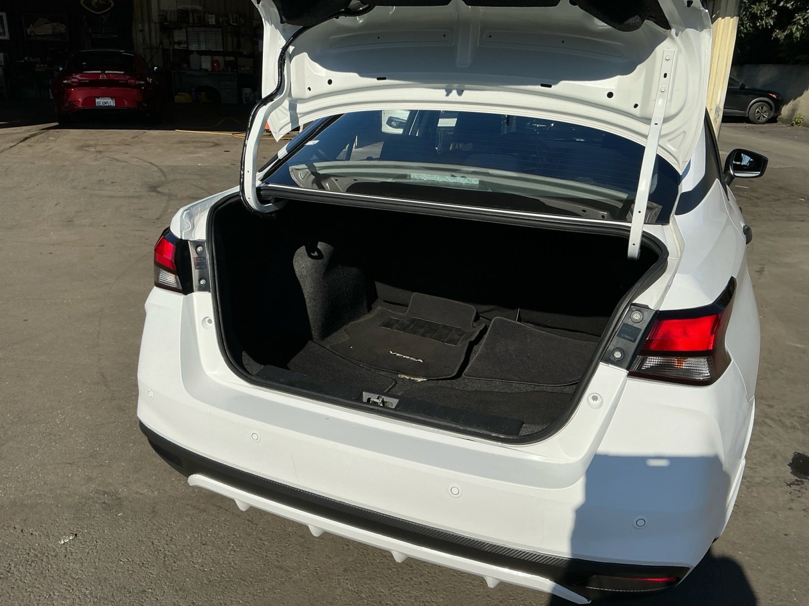 Used 2021 Nissan Versa S image 21