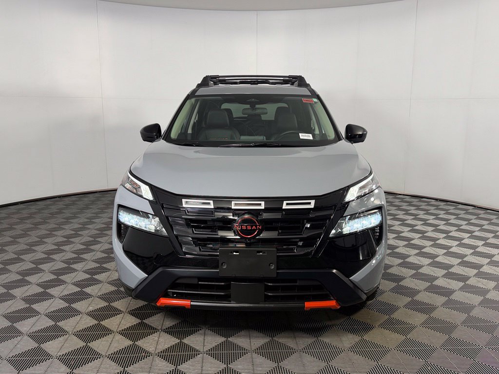 Used 2026 Nissan Rogue SV AWD/4WD image 10
