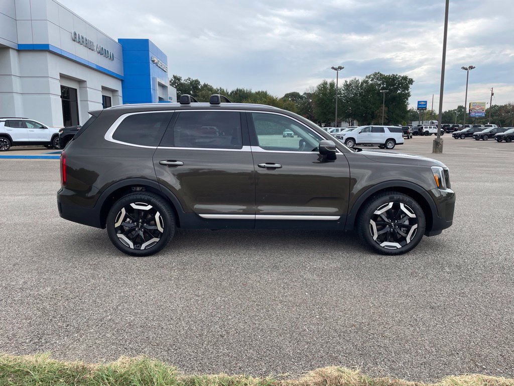 Used 2025 Kia Telluride S AWD/4WD image 7