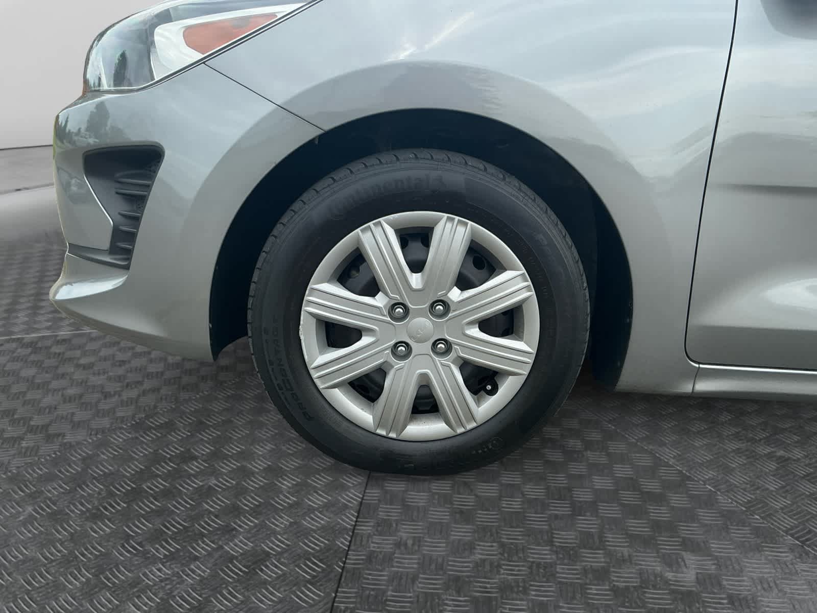 Used 2022 Kia Rio S FWD image 14