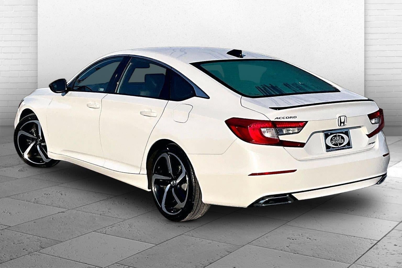 Used 2022 Honda Accord Sport image 10