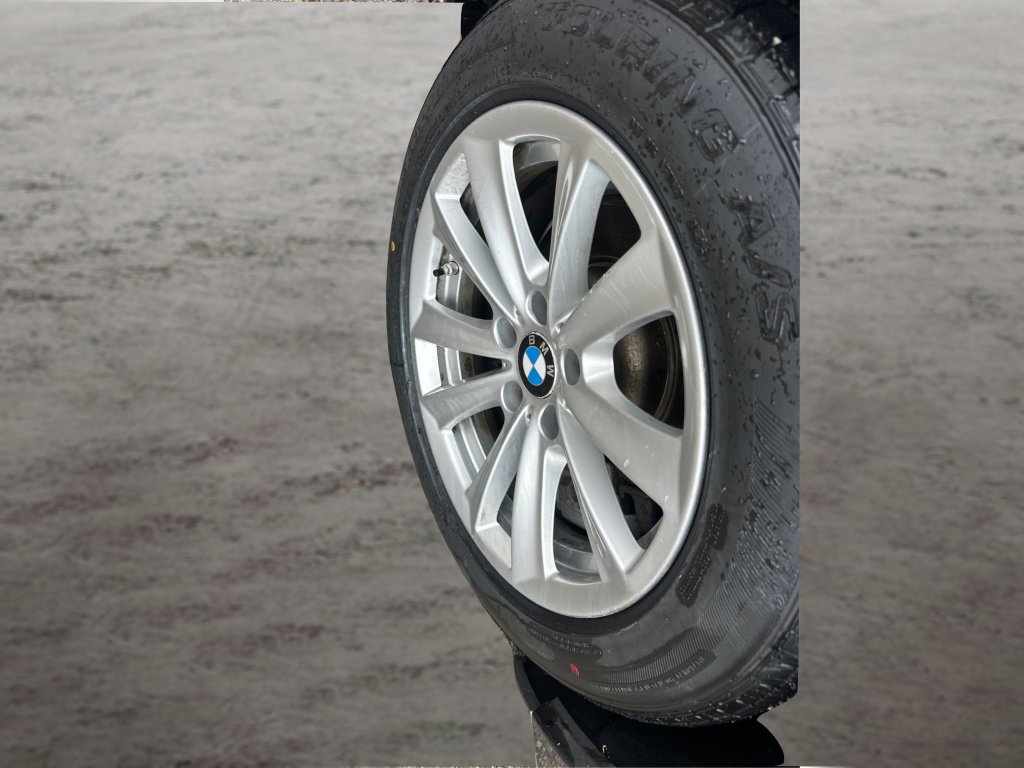 Used 2014 BMW 528i xDrive Sedan AWD/4WD image 18