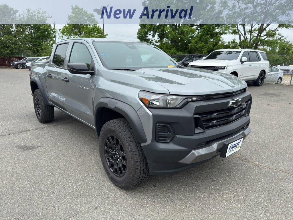 Certified 2023 Chevrolet Colorado Trail Boss AWD/4WD image 2