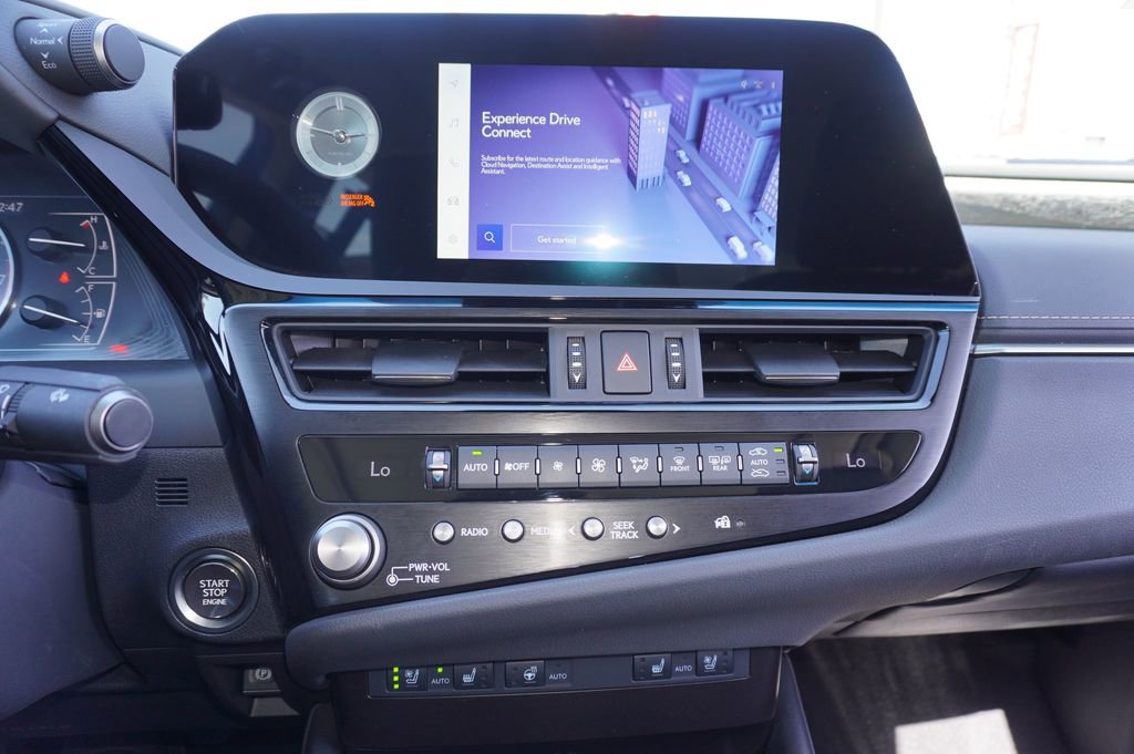Used 2024 Lexus ES 350 w/ Premium Package FWD image 17