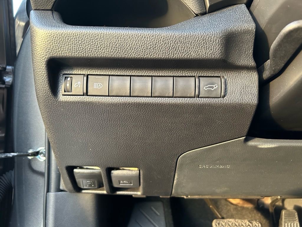 Used 2024 Toyota RAV4 XLE Premium image 20