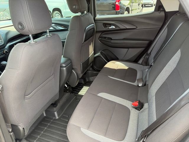 Used 2022 Chevrolet TrailBlazer LT w/ Driver Confidence Package FWD image 14