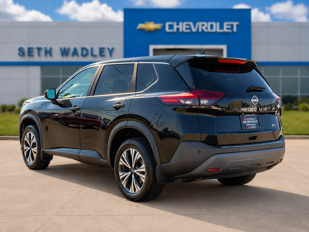 Used 2023 Nissan Rogue SV FWD image 4