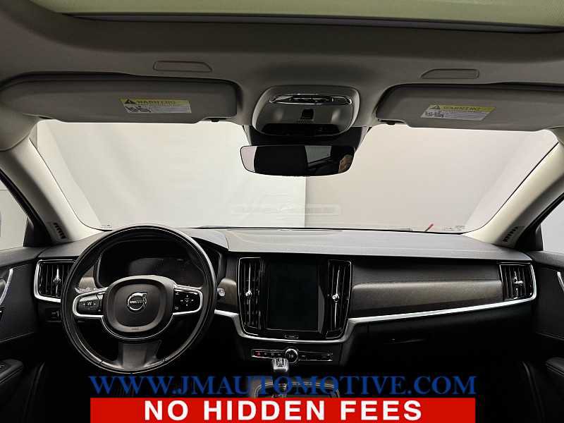 Used 2019 Volvo V90 T5 Cross Country w/ Protection Package Premier AWD/4WD image 12