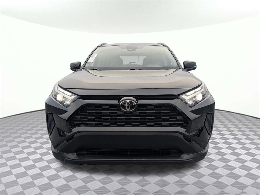 Used 2023 Toyota RAV4 XLE image 8