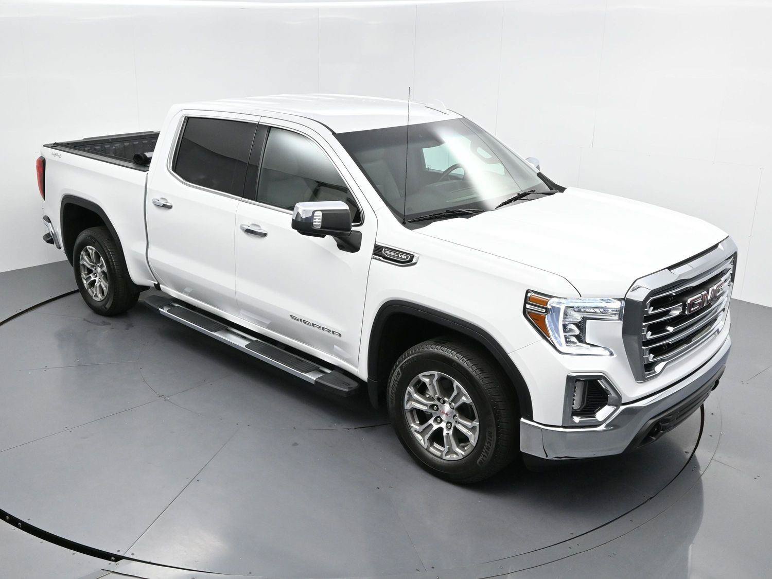 Used 2022 GMC Sierra 1500 SLT AWD/4WD image 37