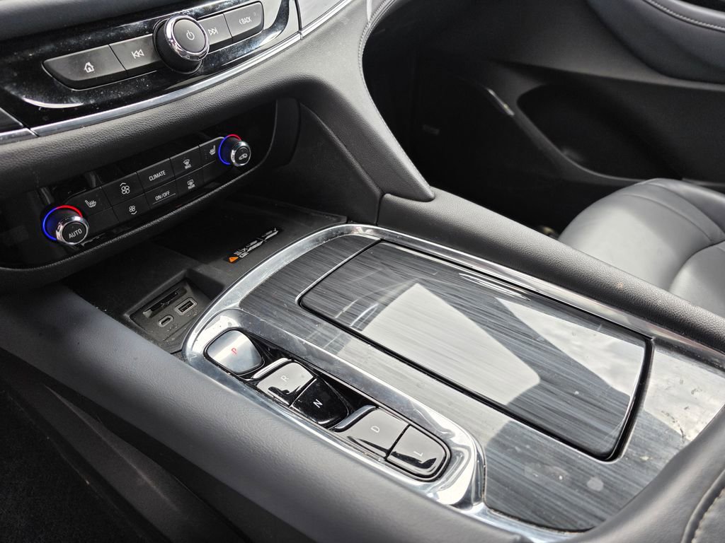 Used 2023 Buick Enclave Essence w/ Experience Buick Package image 14