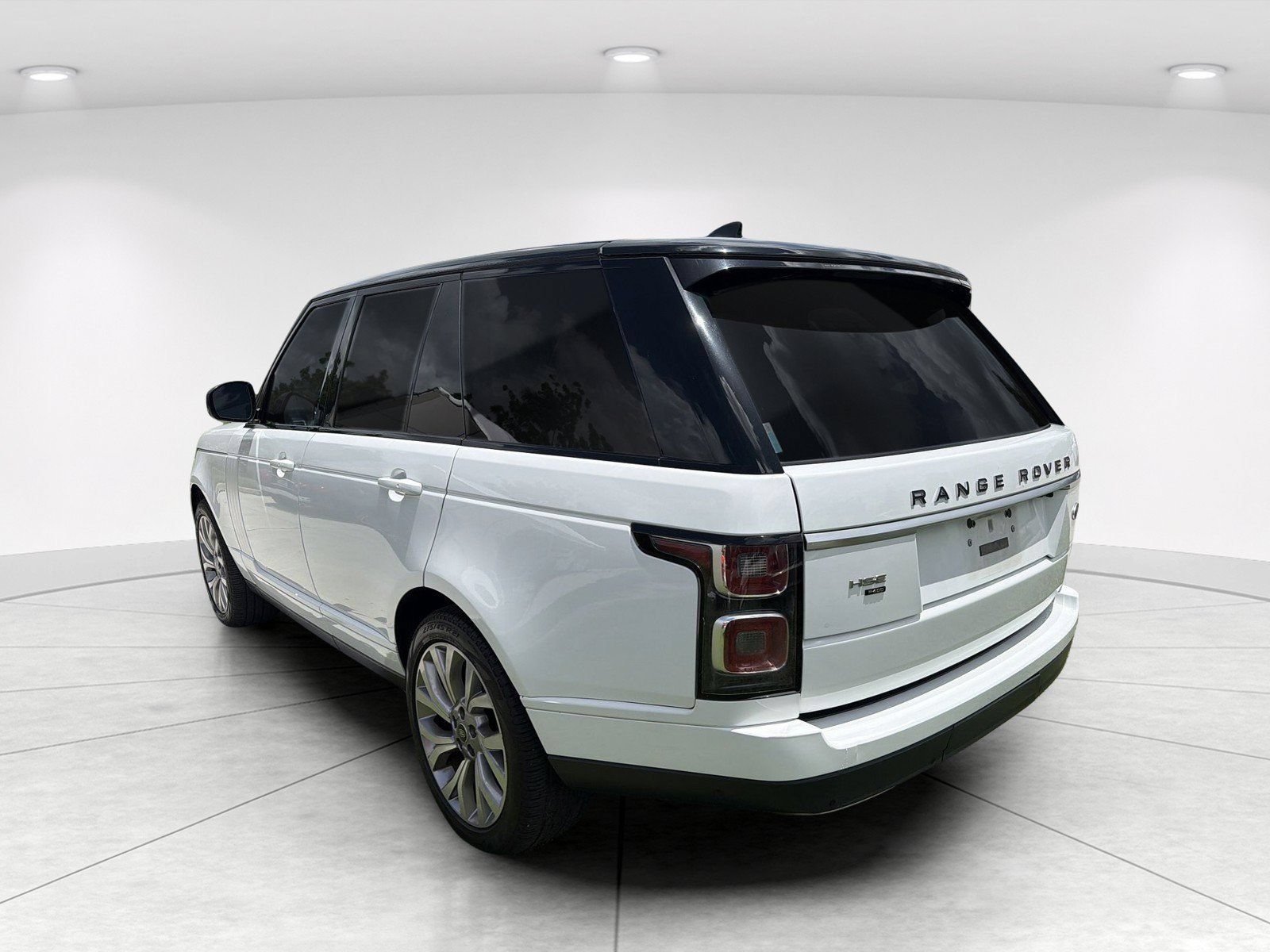 Used 2020 Land Rover Range Rover HSE AWD/4WD image 6