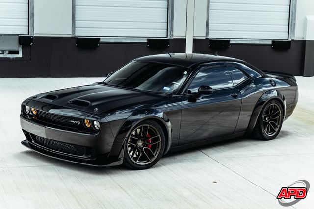 Used 2020 Dodge Challenger SRT Hellcat Redeye RWD image 34