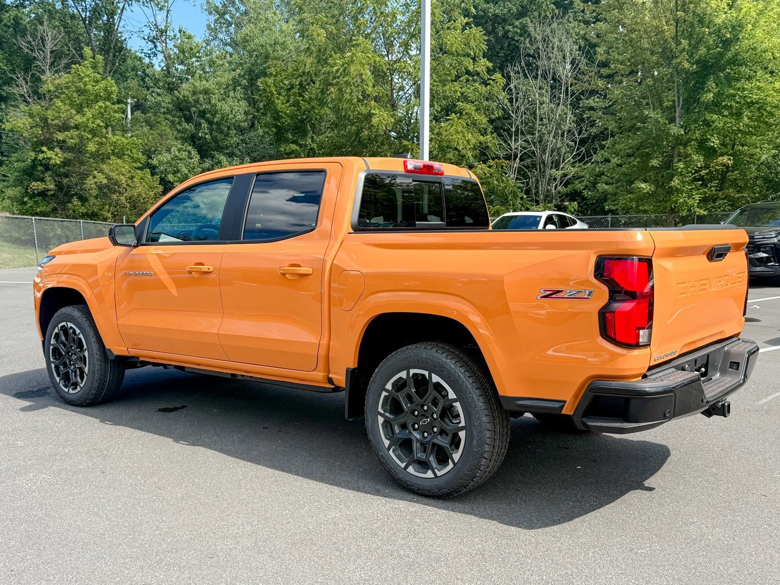 New 2026 Chevrolet Colorado Z71 w/ Technology Package image 2