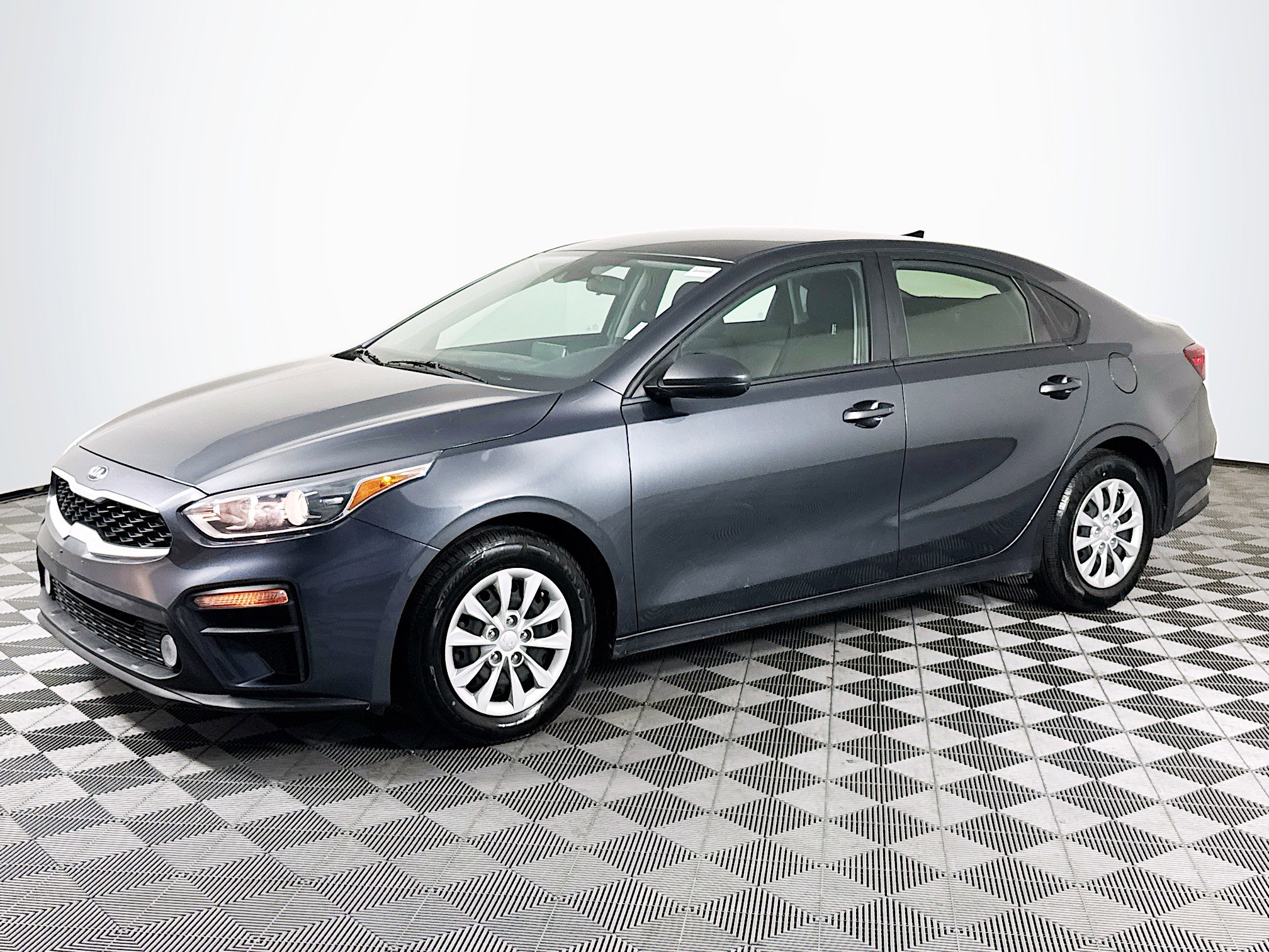 Used 2020 Kia Forte Sedan image 4