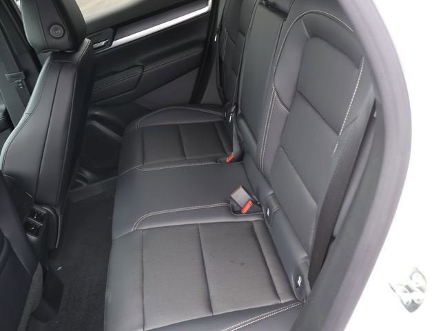New 2026 GMC Terrain Elevation w/ Elevation Premium Package AWD/4WD image 13