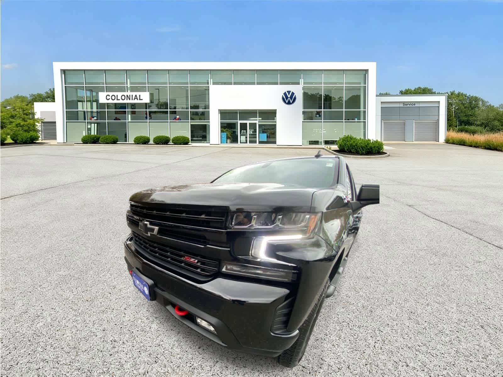 Used 2022 Chevrolet Silverado 1500 LT Trail Boss w/ Convenience Package II AWD/4WD image 9