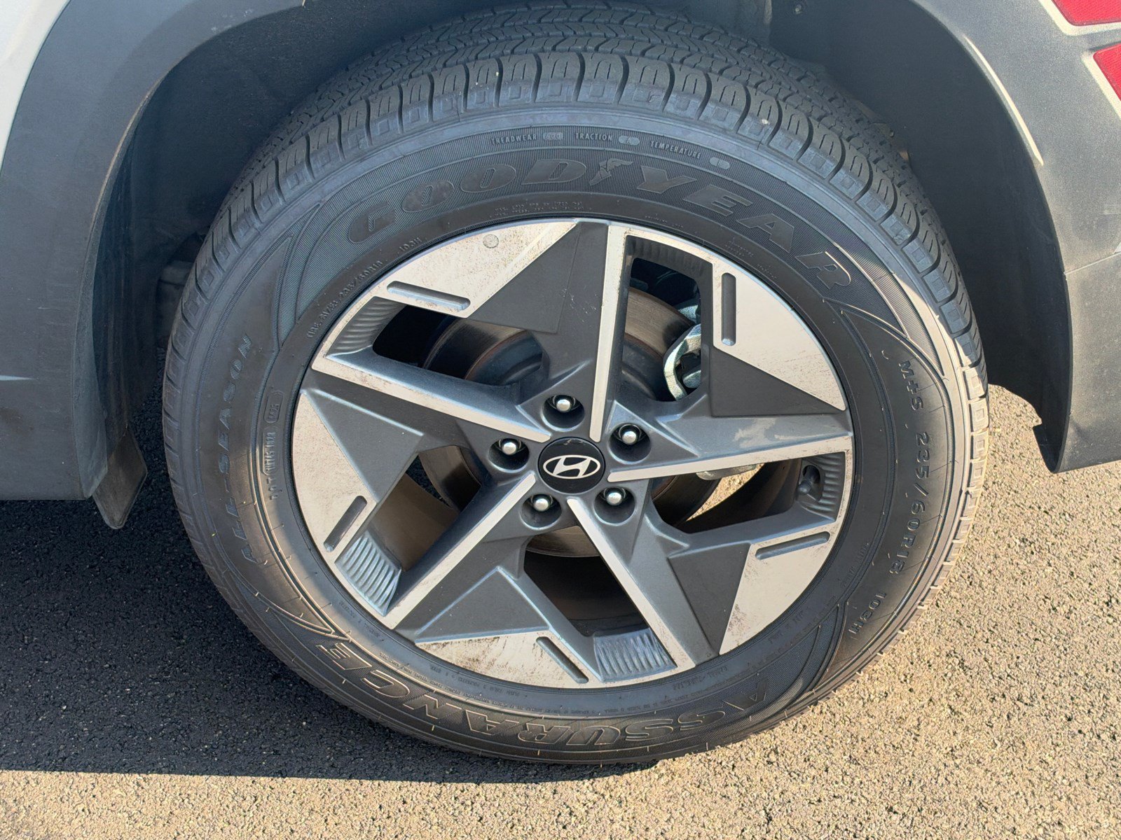 Used 2025 Hyundai Tucson SEL AWD/4WD image 18