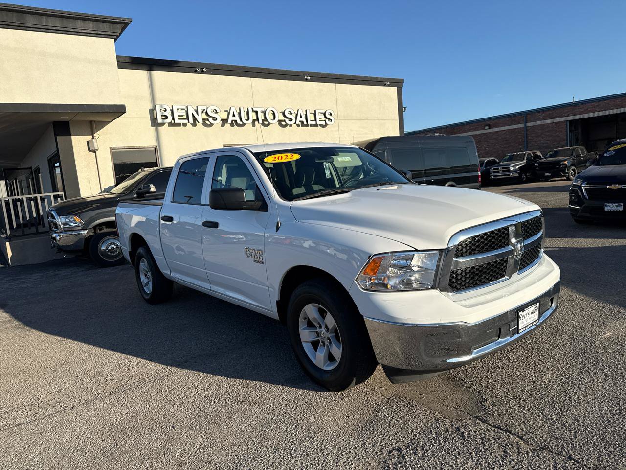 Used 2022 RAM 1500 Classic SLT RWD image 4