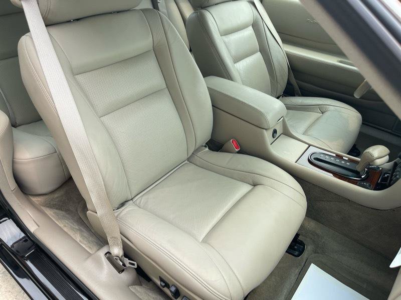 Used 2001 Cadillac Eldorado Touring FWD image 34