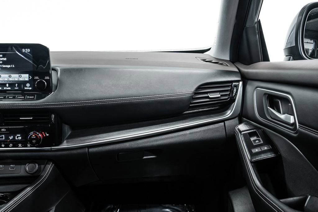 Used 2021 Nissan Rogue SL w/ Premium Package image 27