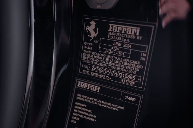 Certified 2024 Ferrari Roma Spider image 59