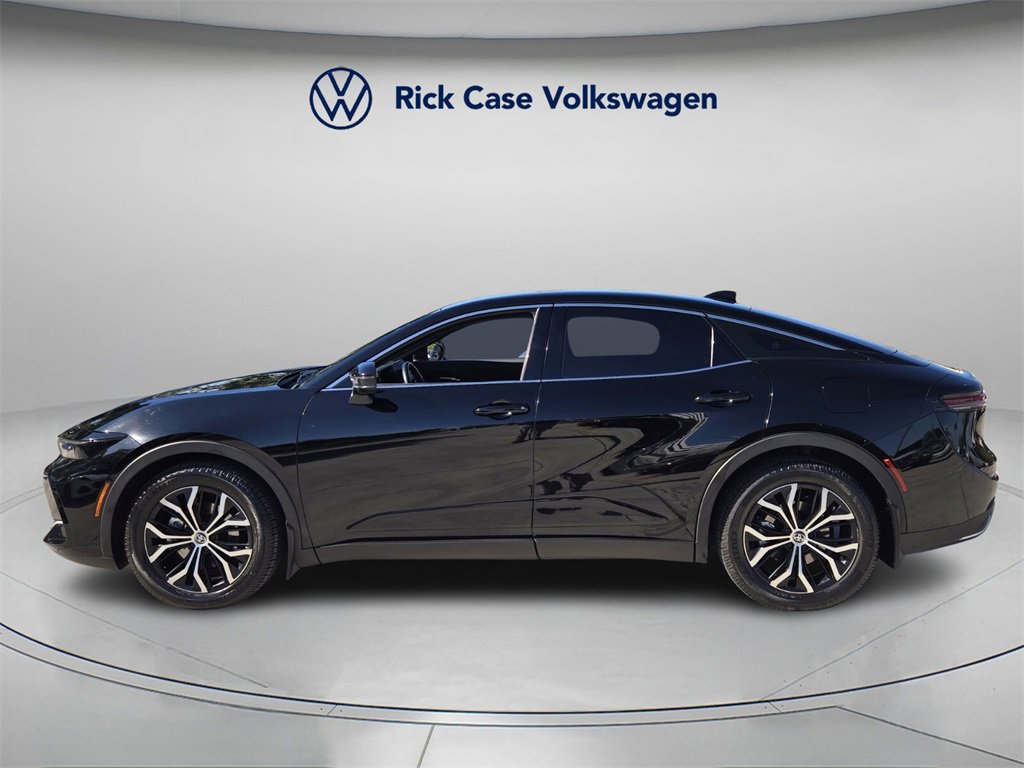 Used 2023 Toyota Crown XLE image 4