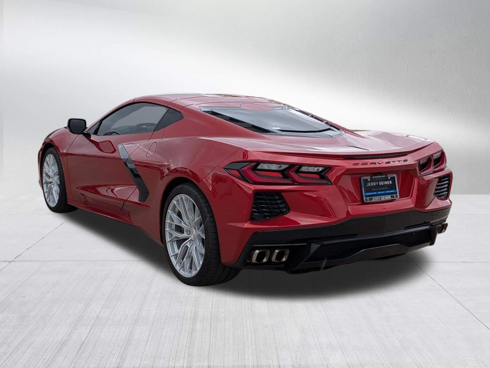Used 2023 Chevrolet Corvette Stingray Coupe w/ 1LT RWD image 8
