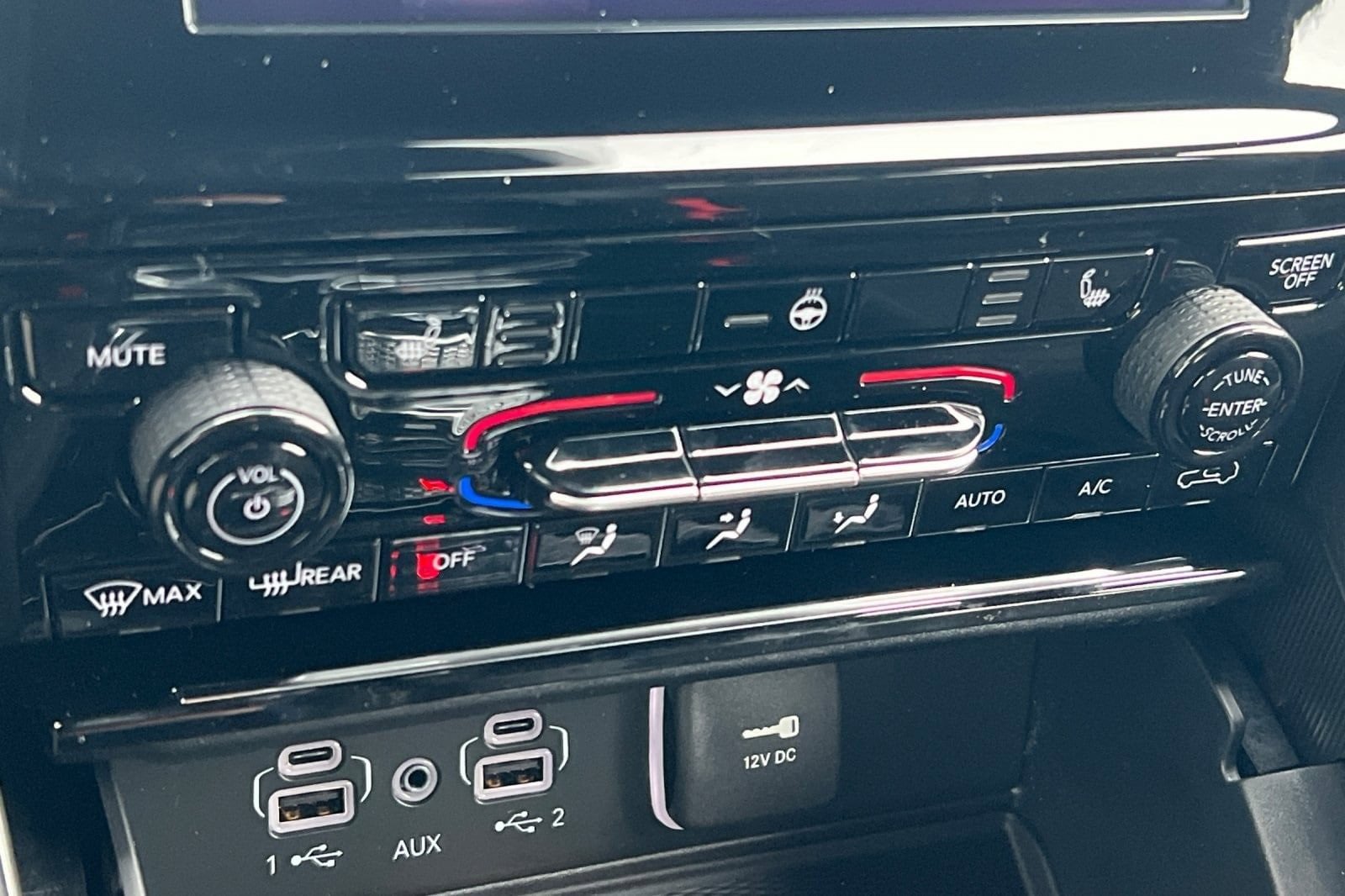 New 2025 Jeep Grand Cherokee L Altitude image 21