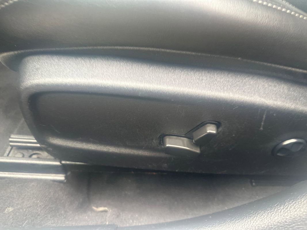 Used 2021 Dodge Charger SXT w/ Leather Interior Group image 14