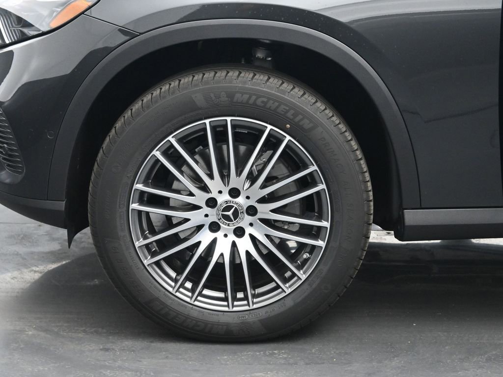 New 2026 Mercedes-Benz GLC 300 4MATIC image 29