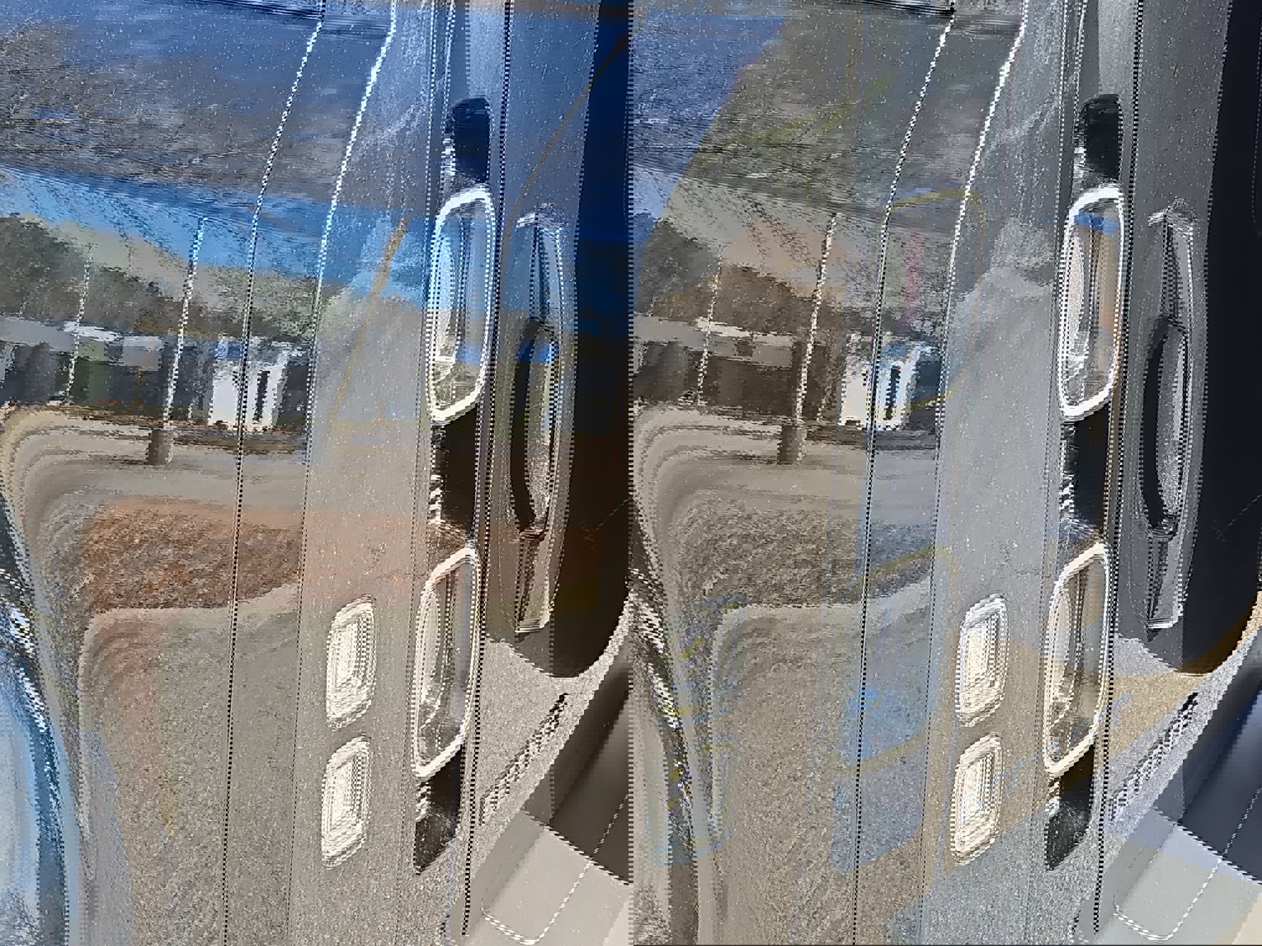 Certified 2024 Land Rover Defender 110 V8 image 34