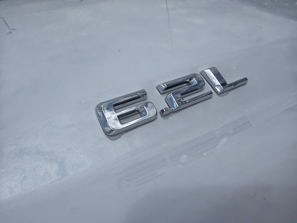 New 2026 Chevrolet Silverado 1500 LTZ w/ LTZ Premium Package AWD/4WD image 13