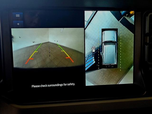 Used 2023 Ford Bronco Badlands image 25