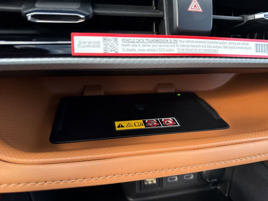 New 2025 Toyota Highlander Platinum image 21