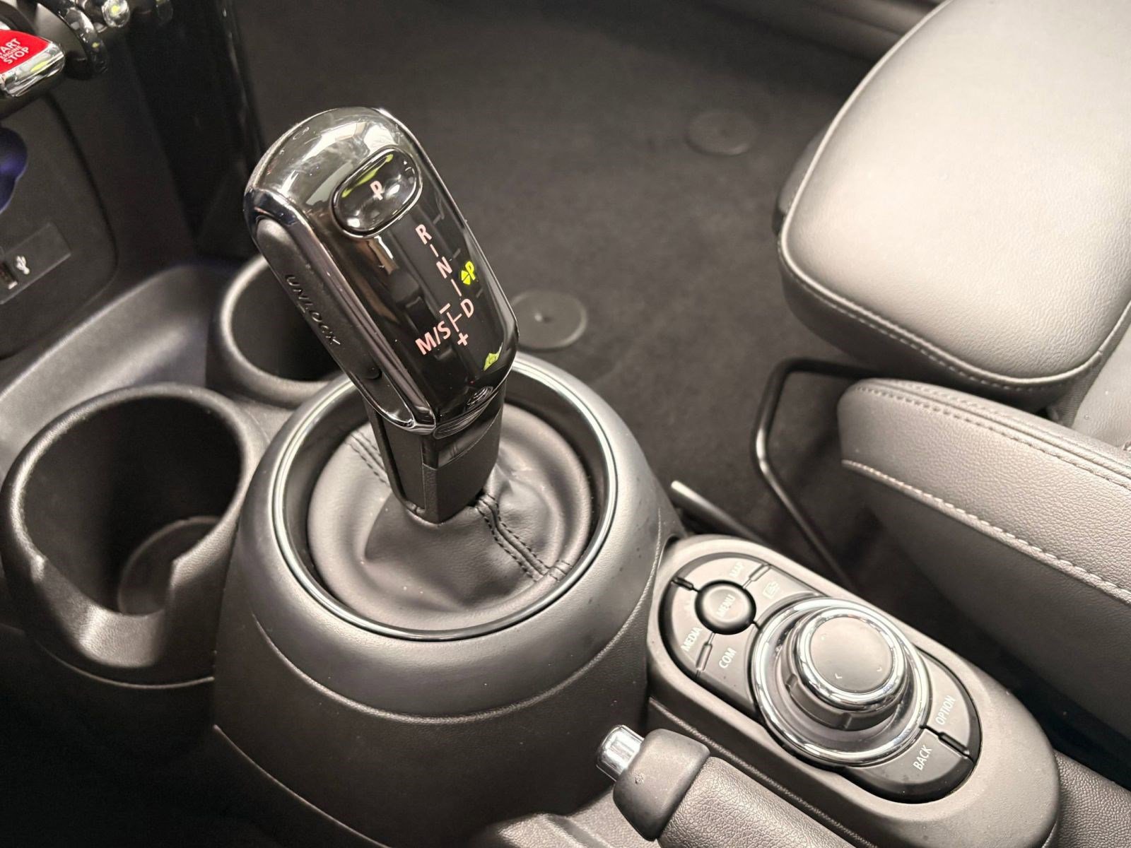 Used 2023 MINI Cooper S image 19