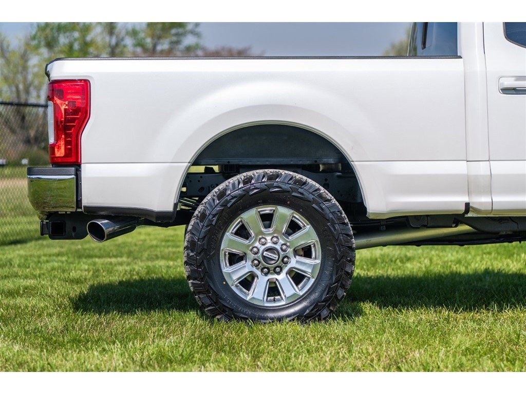 Used 2018 Ford F250 Lariat w/ Lariat Value Package AWD/4WD image 10