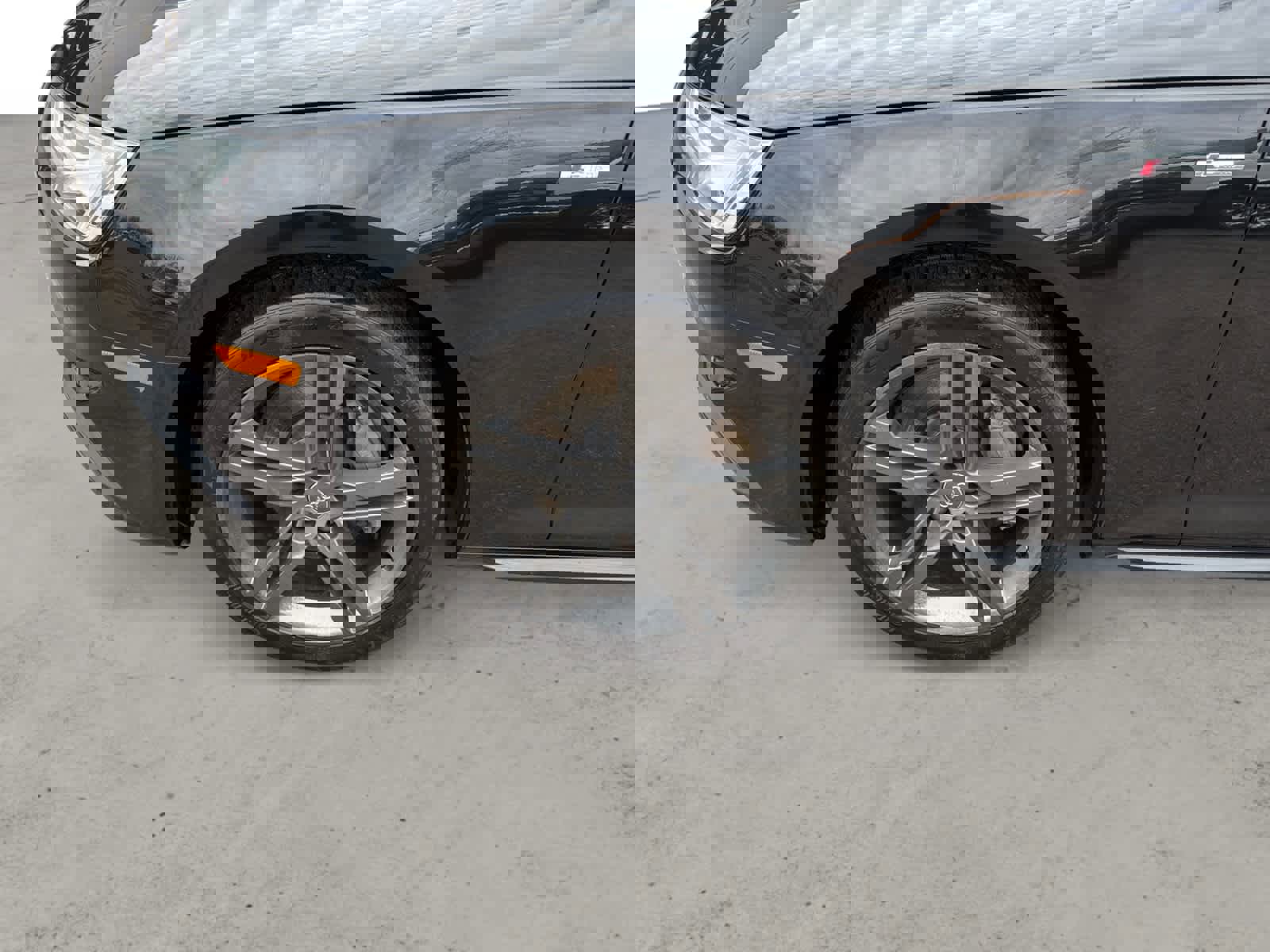 Used 2017 Audi A4 2.0T Premium Plus w/ Premium Plus Package AWD/4WD image 8