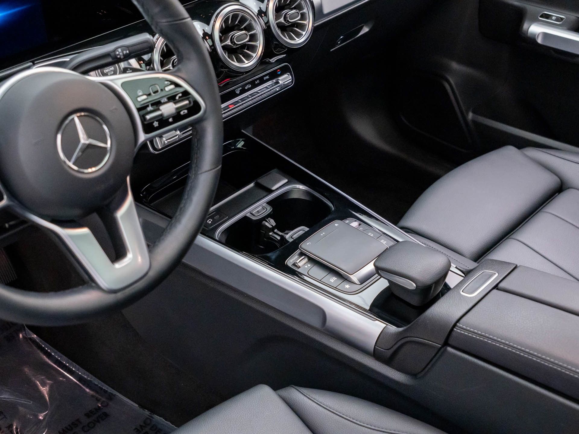 Certified 2023 Mercedes-Benz GLB 250 4MATIC image 12