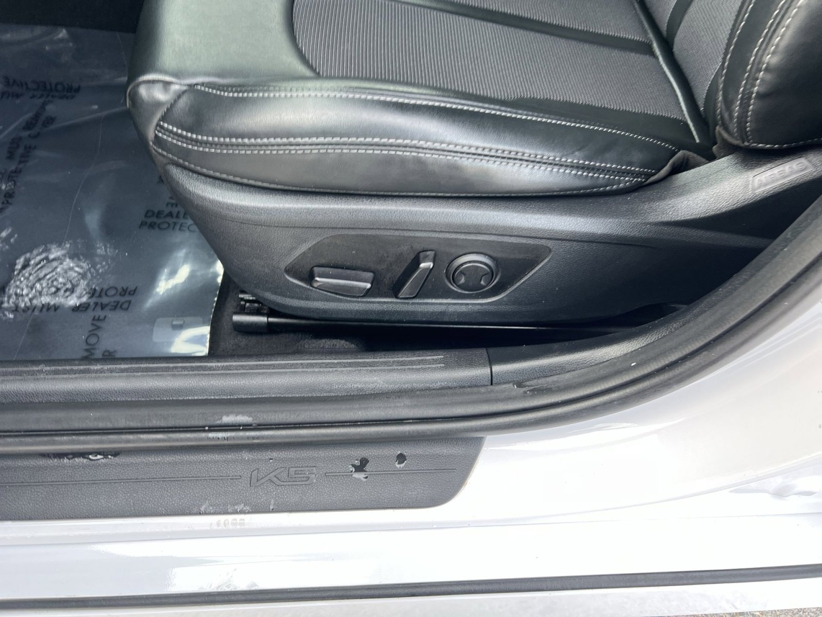 Used 2023 Kia K5 GT-Line image 14