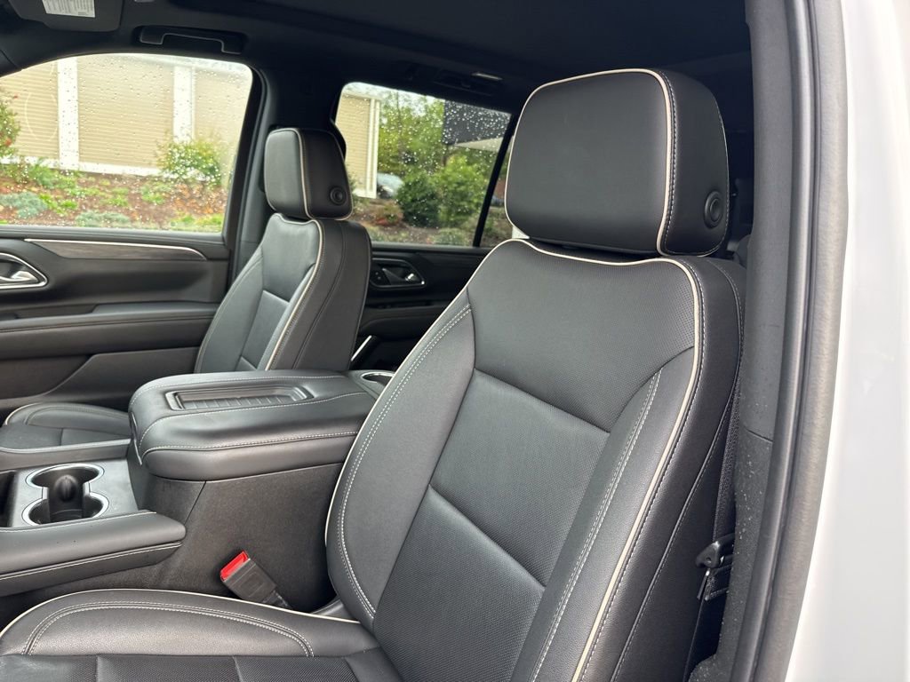 Used 2023 GMC Yukon SLT image 18