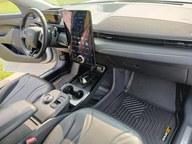 Used 2021 Ford Mustang Mach-E Premium AWD/4WD image 43
