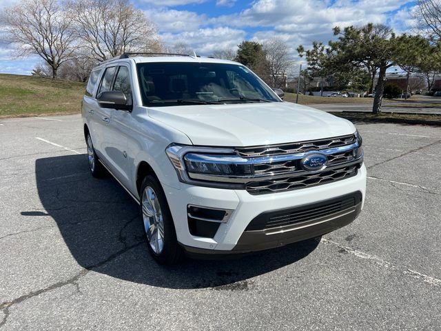 Used 2024 Ford Expedition Max King Ranch image 2