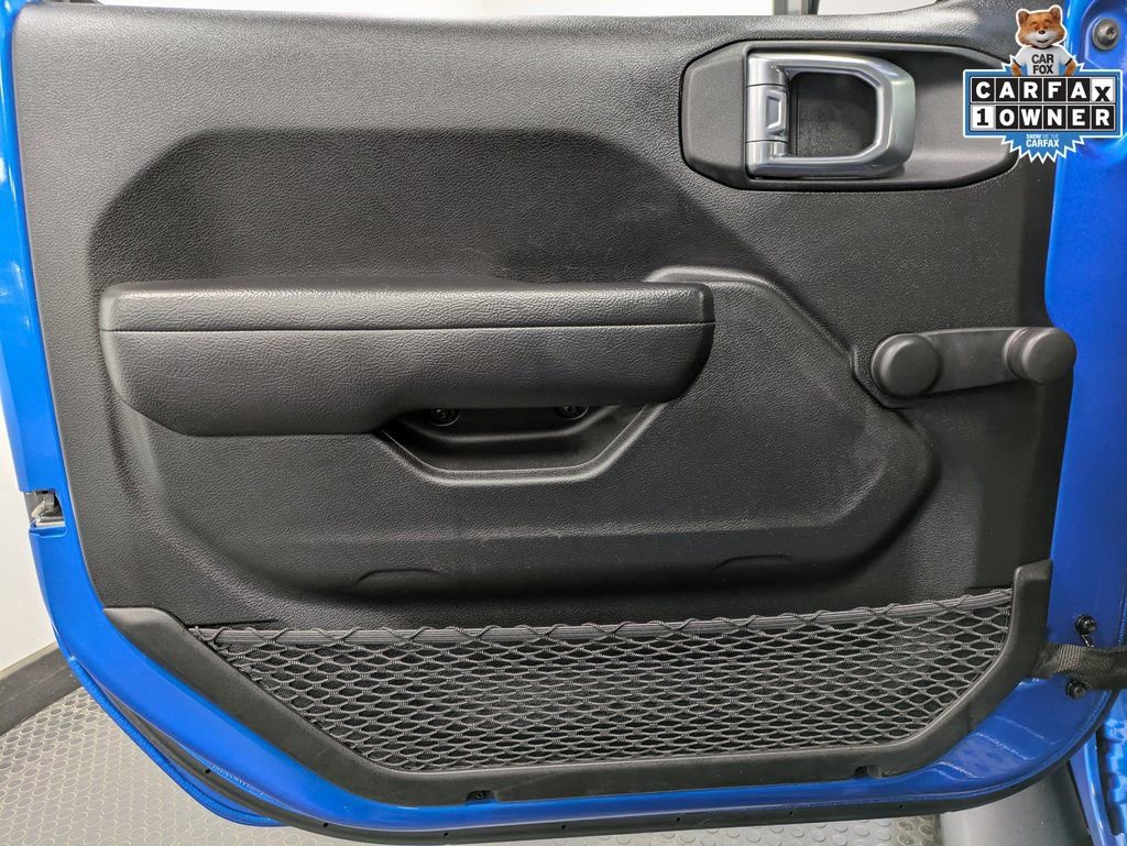 Used 2024 Jeep Gladiator Sport image 8