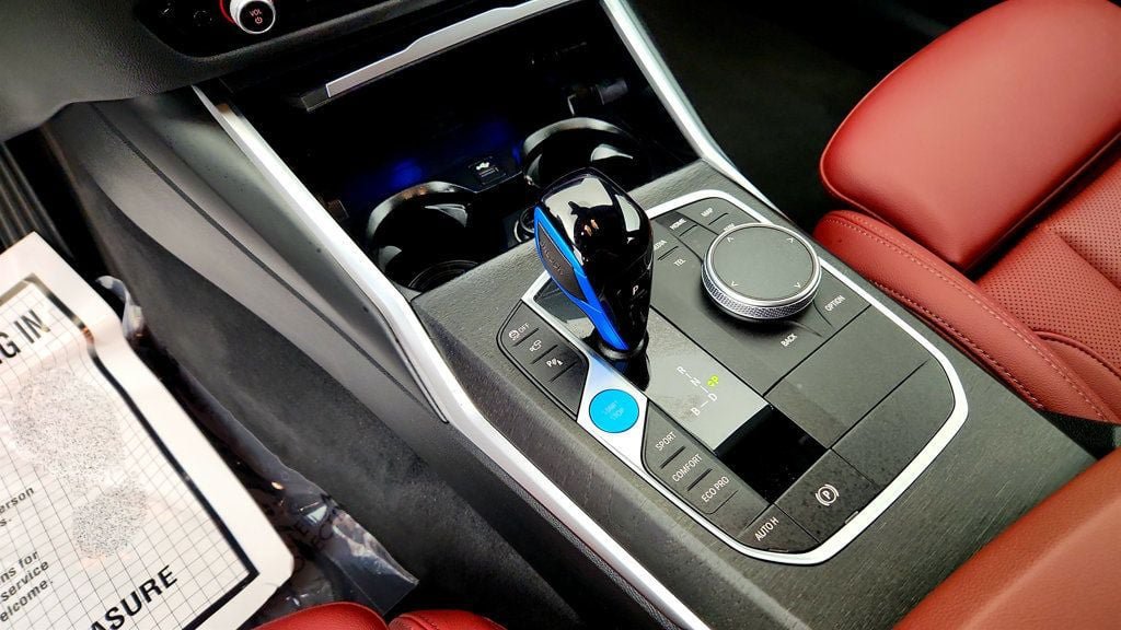 Used 2023 BMW i4 eDrive35 w/ Premium Package RWD image 17