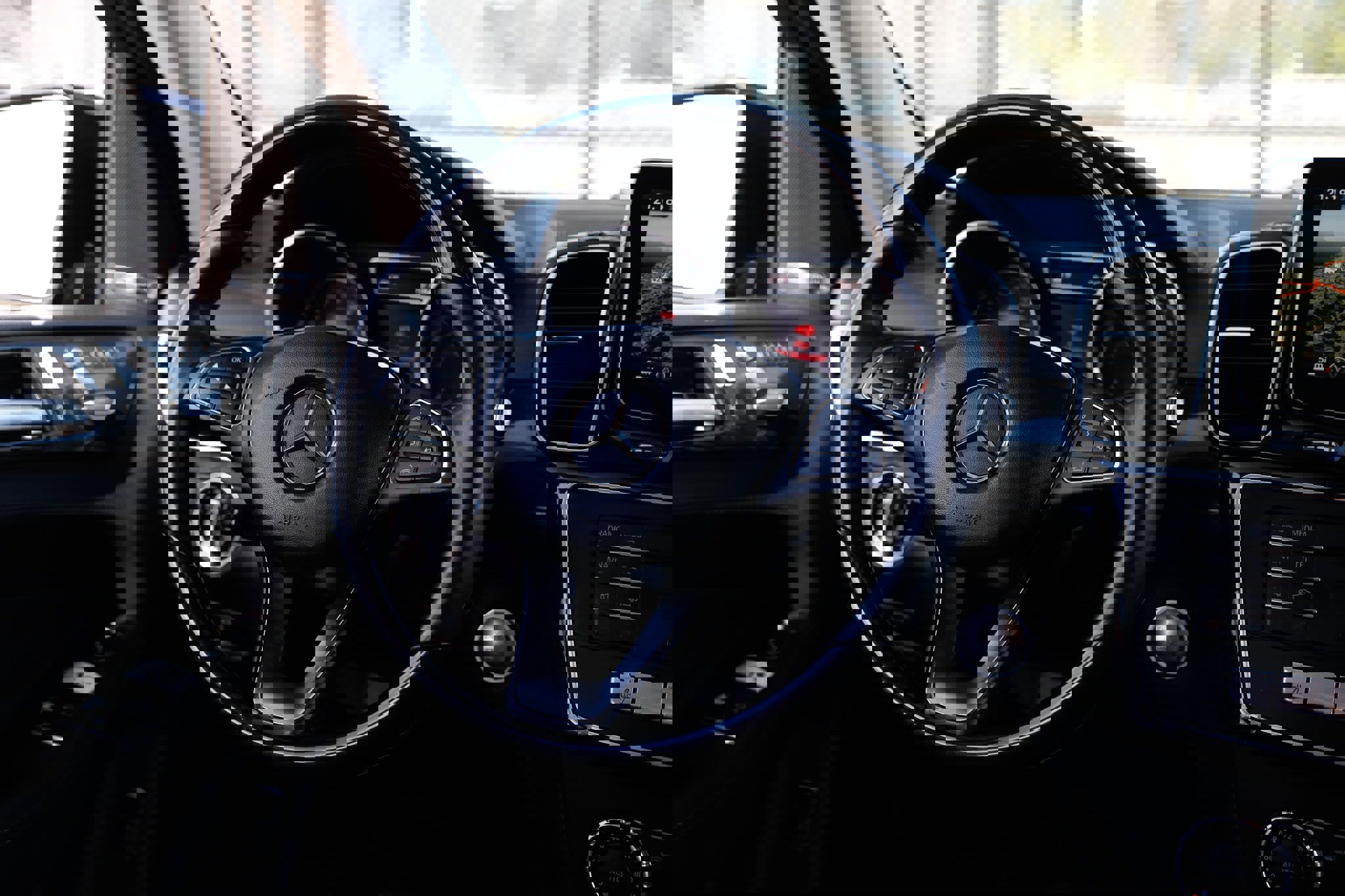 Used 2016 Mercedes-Benz GLE 400 4MATIC image 33